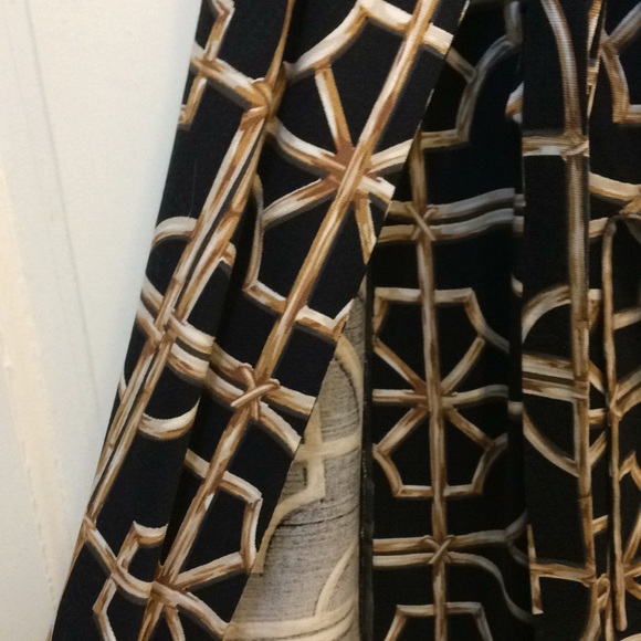 J McLaughlin Wrap Dress Size M - Picture 5 of 10